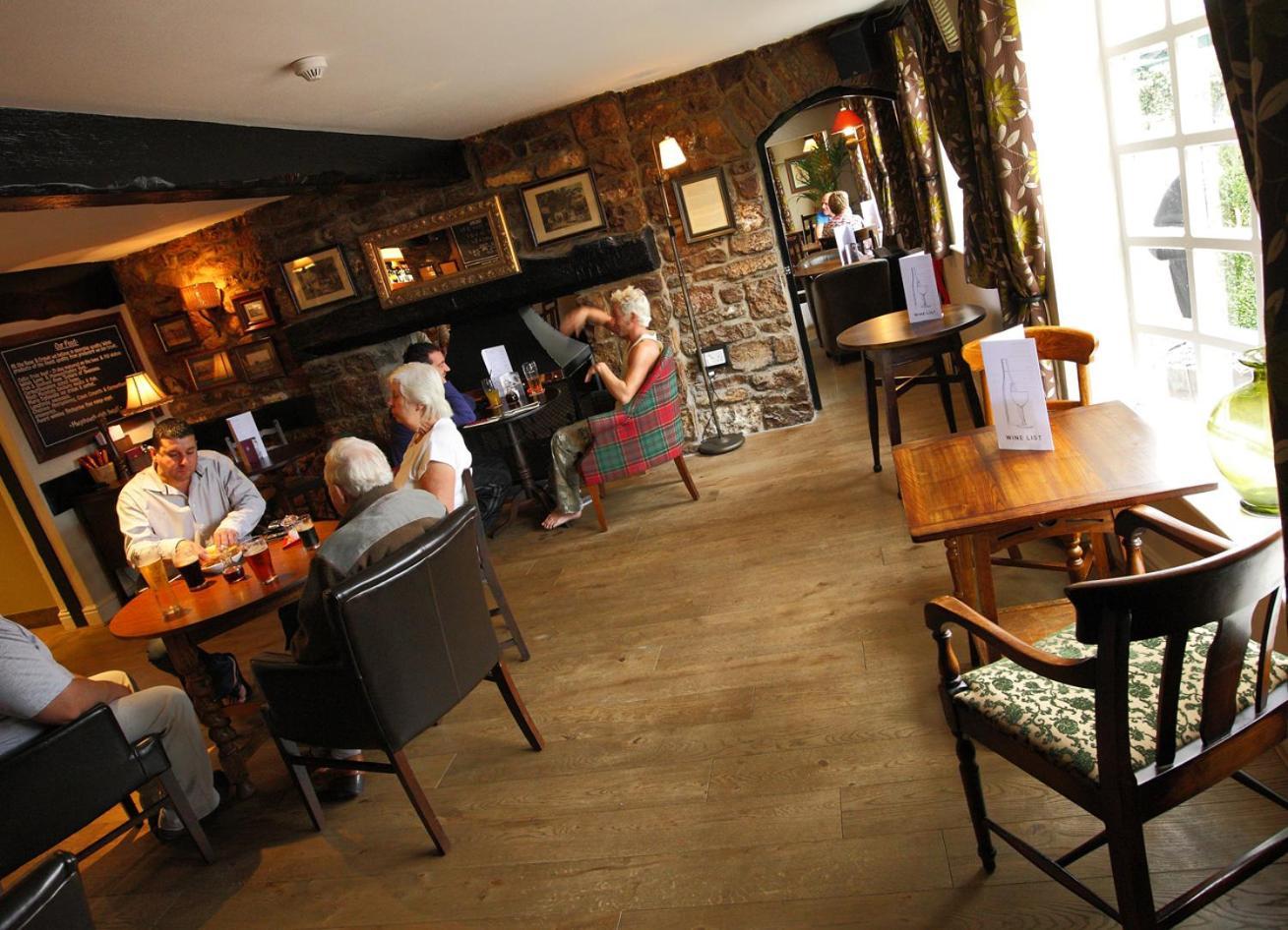 Rose And Crown Hotel Porthcawl Exterior foto